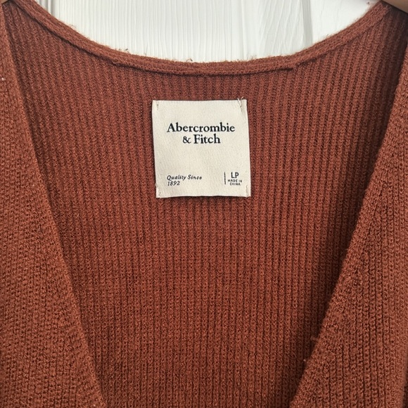 EUC Abercrombie Sweater Wrap Dress - Picture 4 of 5